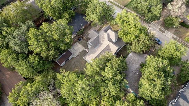 607 N Dallas St, Ennis, TX 75119 - drone / aerial view