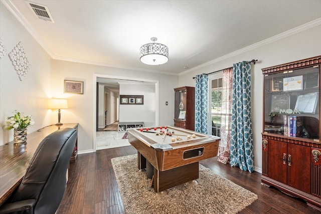 rec room featuring crown molding, dark hardwood / wood-style flooring, and billiards