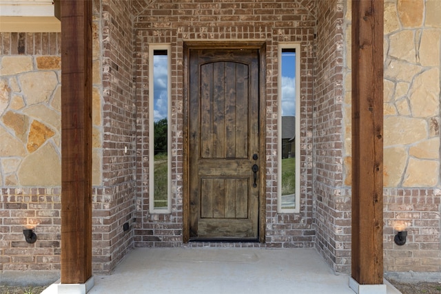 view of property entrance