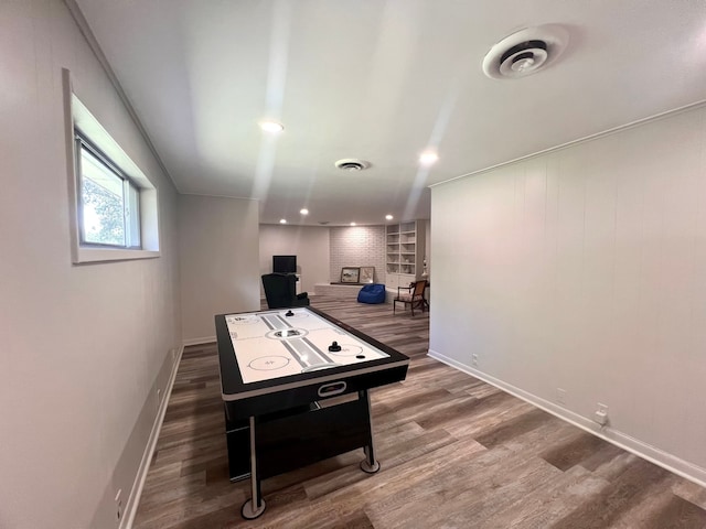 rec room featuring hardwood / wood-style flooring