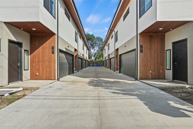 2120 Lovedale Ave Unit 101, Dallas, TX 75235 - view of exterior entry featuring a garage
