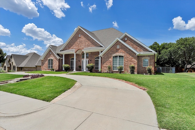 view of front of house with a front lawn