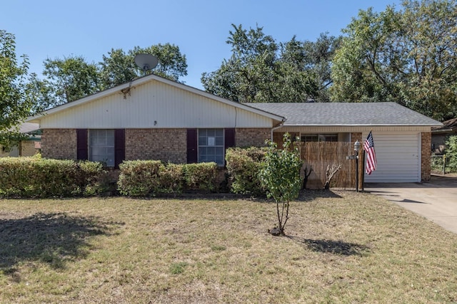 ranch-style home with a front yard