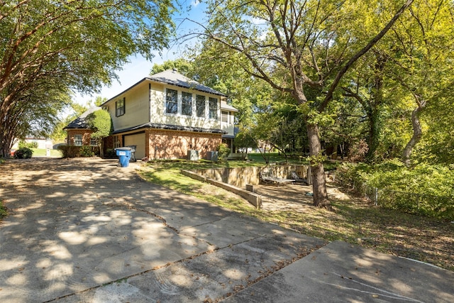 view of home's exterior