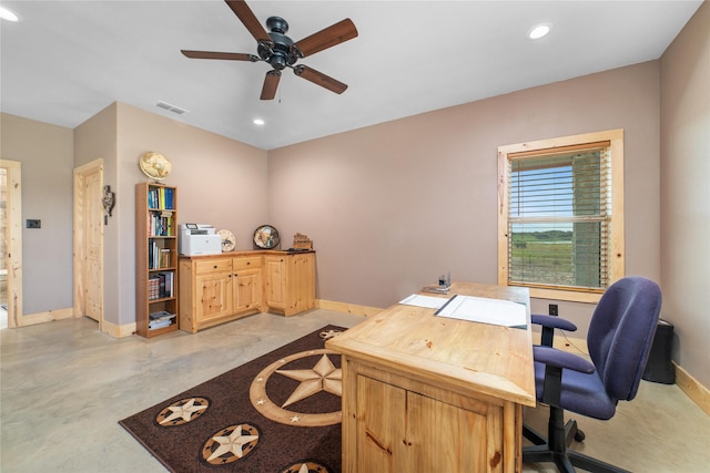 office featuring a ceiling fan, baseboards, visible vents, recessed lighting, and concrete flooring