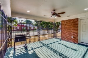 view of patio with ceiling fan