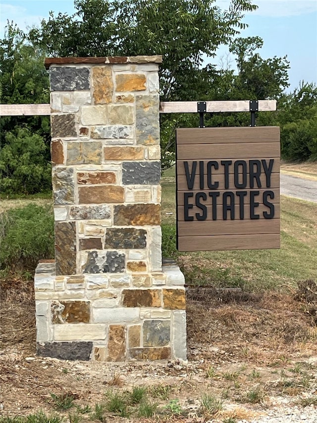 Listing photo 2 for TBD Victory Dr, Mabank TX 75147