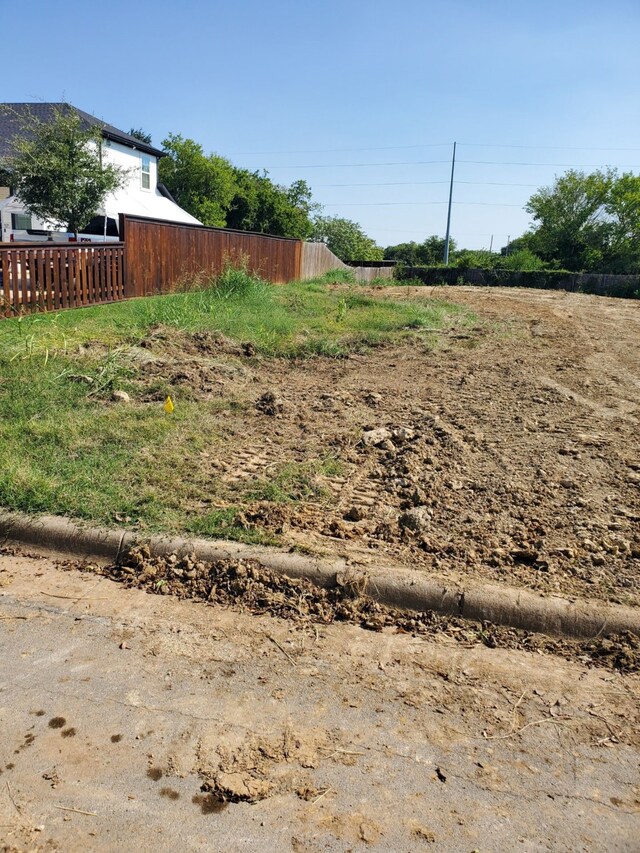 5416 Booker T St, Fort Worth, TX 76105