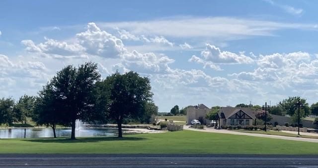 Listing photo 3 for 41004 Flagstone Cir, Whitney TX 76692