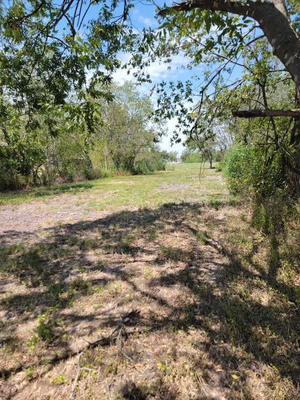 Listing photo 3 for TBD 3 Powell Pike, Corsicana TX 75110