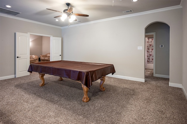 playroom featuring ceiling fan, carpet flooring, crown molding, and billiards