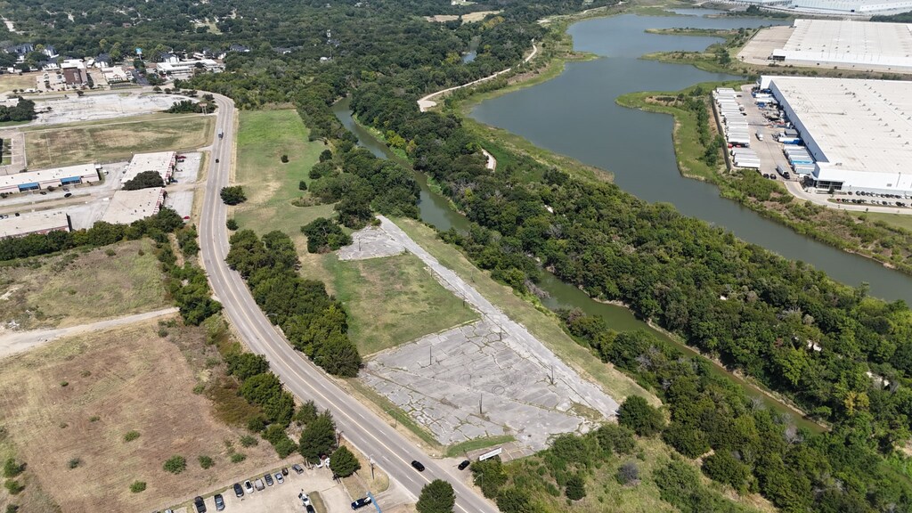 620 E Palace Pkwy, Grand Prairie, TX 75050