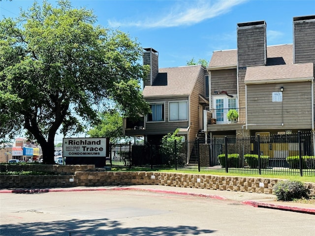 view of building exterior