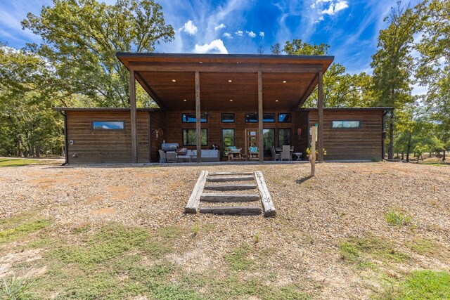 view of back of house