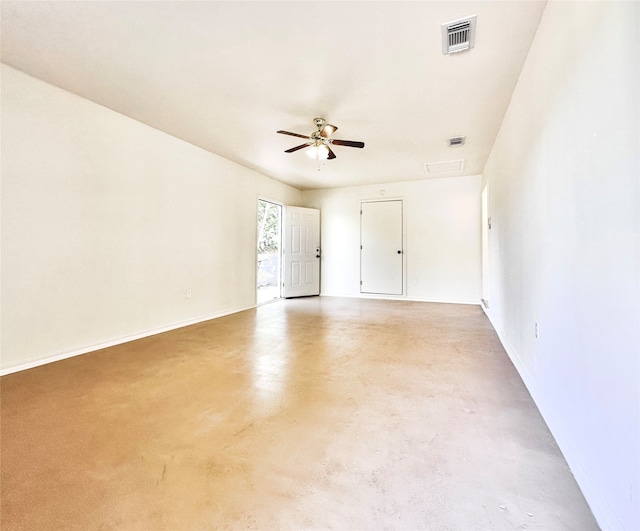 unfurnished room with concrete flooring and ceiling fan