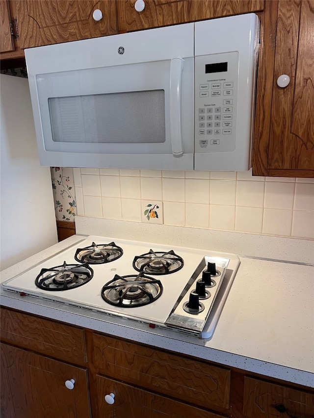 kitchen featuring tasteful backsplash