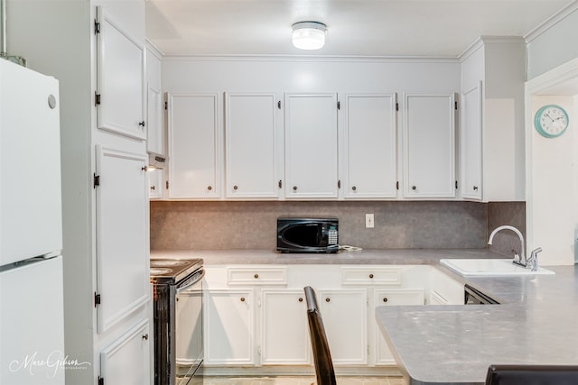 kitchen featuring tasteful backsplash, black appliances, sink, kitchen peninsula, and white cabinets