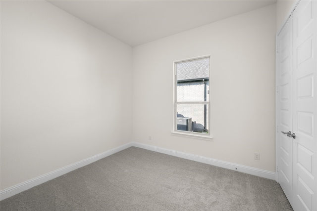 empty room featuring carpet