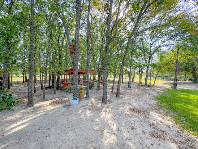 view of outdoor structure featuring a yard