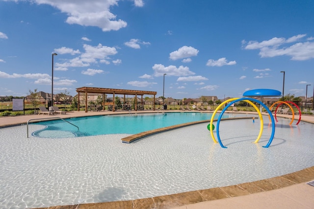 view of swimming pool