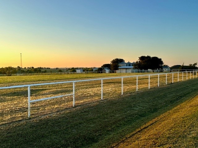 Listing photo 3 for 2486 Big Sky Trl, Ponder TX 76259