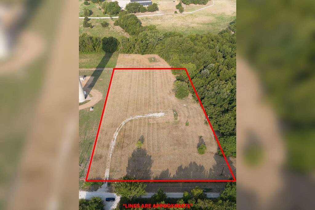 191 G T Bailey Ln, Van Alstyne, TX 75495