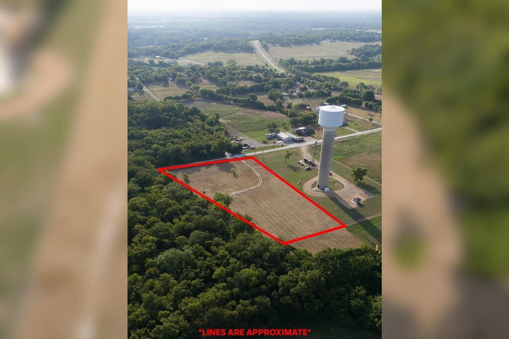 191 G T Bailey Ln, Van Alstyne, TX 75495