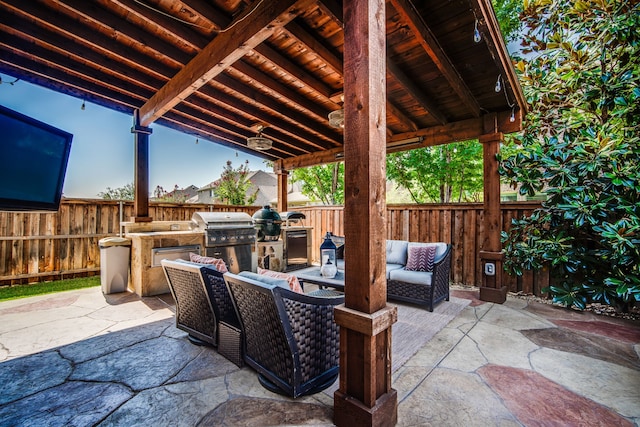 view of patio / terrace with area for grilling and grilling area