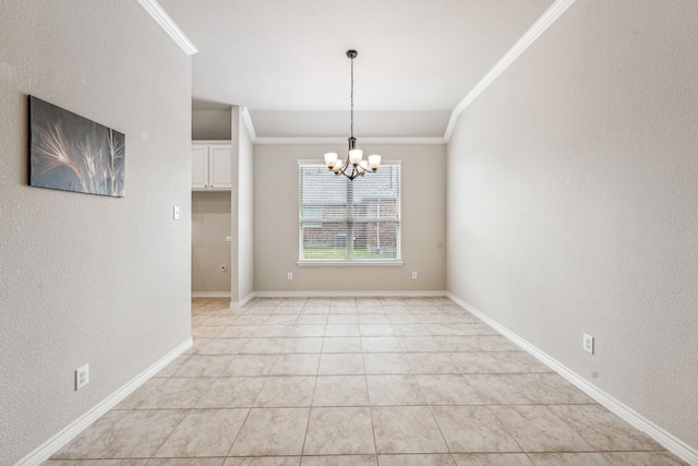 empty room featuring an inviting chandelier, crown molding, and light tile patterned flooring