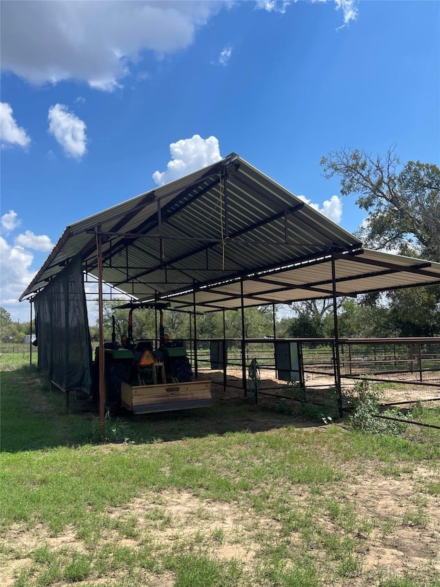 view of outdoor structure