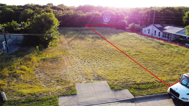 619 Franklin St, Desoto, TX 75115