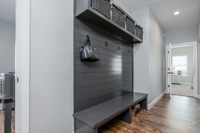 mudroom featuring dark wood-style floors, recessed lighting, and baseboards