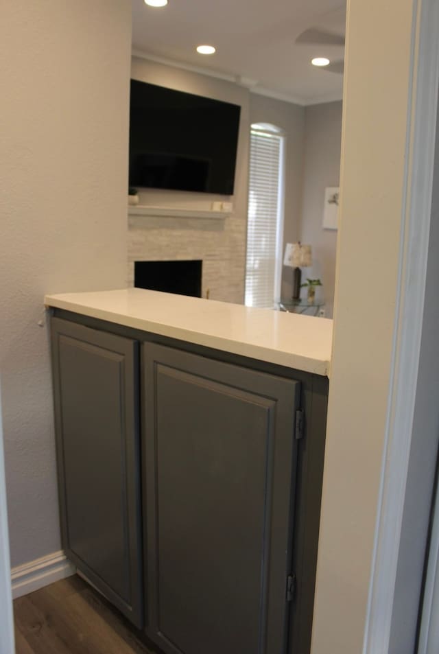 room details featuring hardwood / wood-style flooring