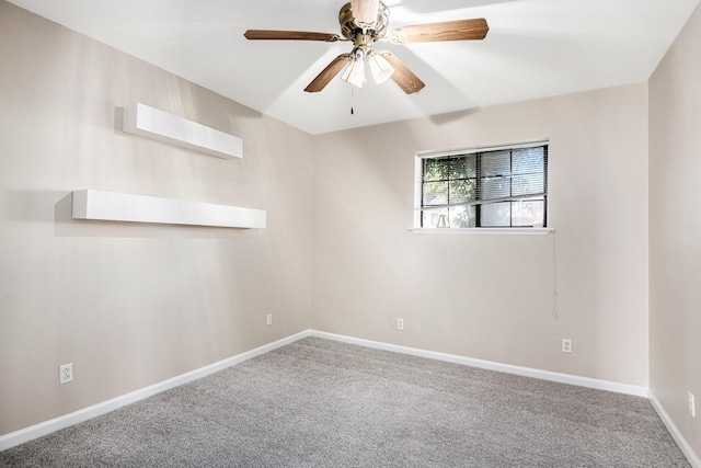 unfurnished room featuring carpet floors and ceiling fan