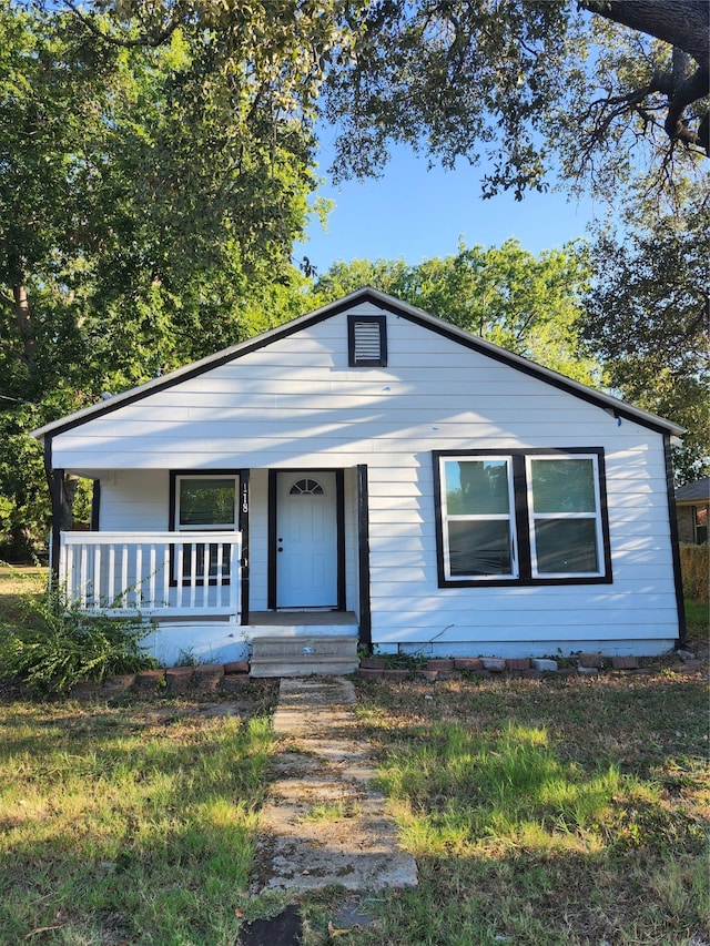 view of front of house with a porch