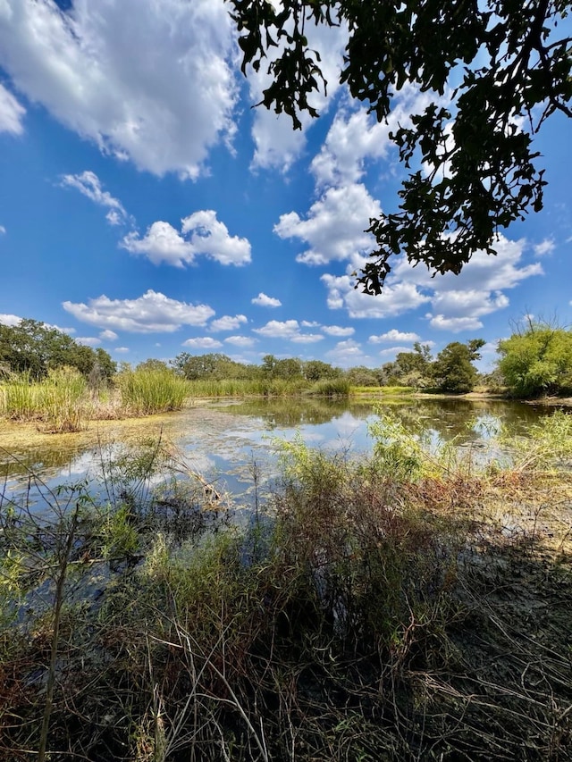 Listing photo 2 for 501 Sweek Ln, Santo TX 76472