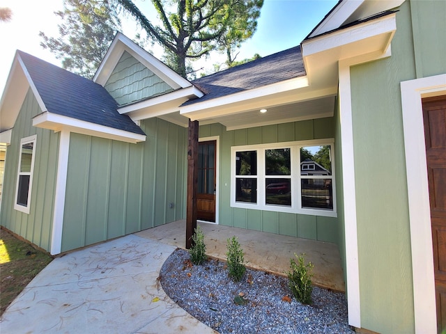 view of property entrance