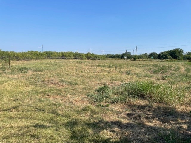 Listing photo 3 for TBD Highway 82, Nocona TX 76255