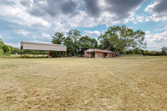 view of yard featuring a carport