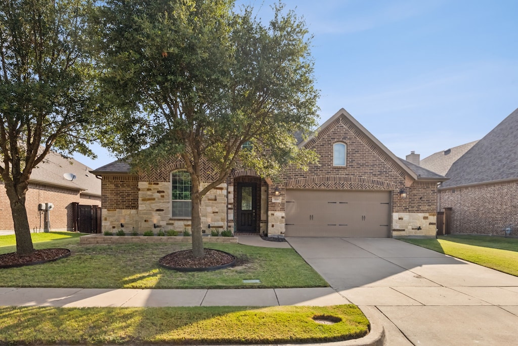 view of front property with a front yard