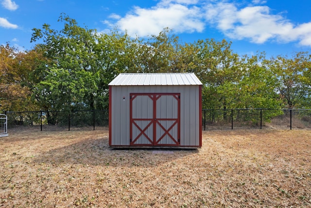 view of outdoor structure