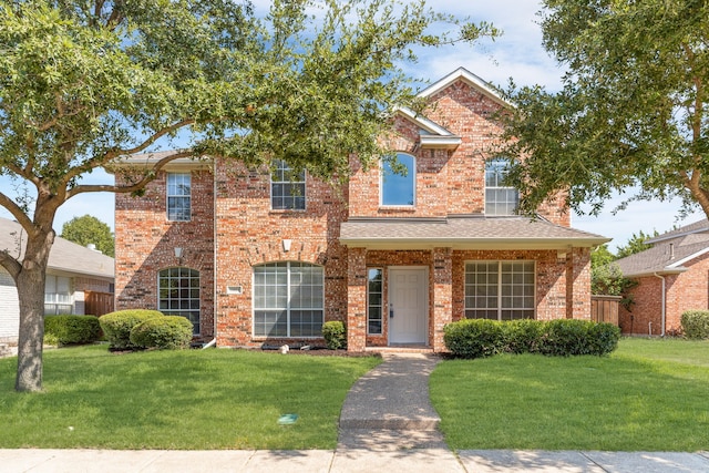 view of front of house featuring a front yard