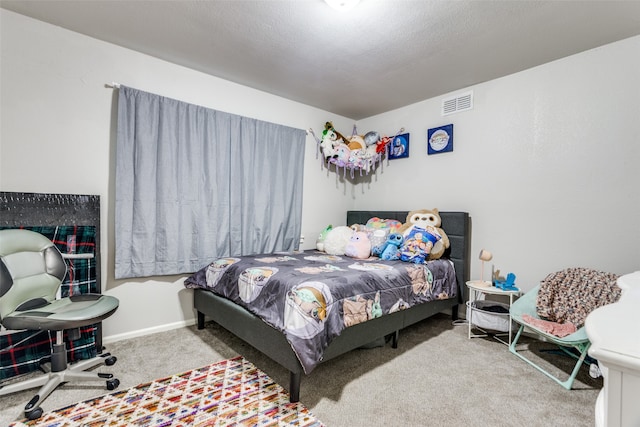 bedroom with carpet flooring