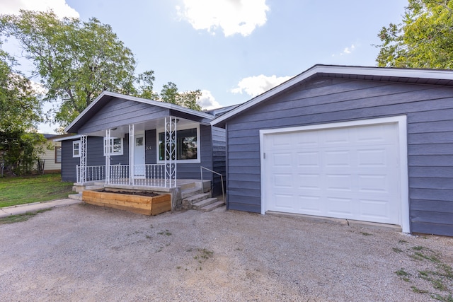 ranch-style house with a porch