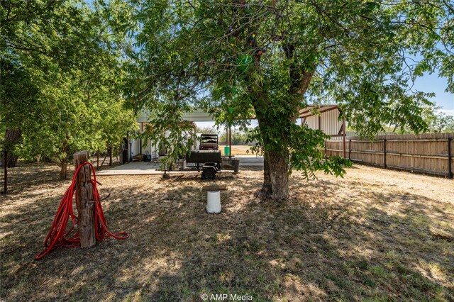 view of yard with a patio area