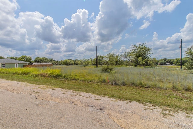 Listing photo 2 for 3803 Washington Trl, Granbury TX 76048