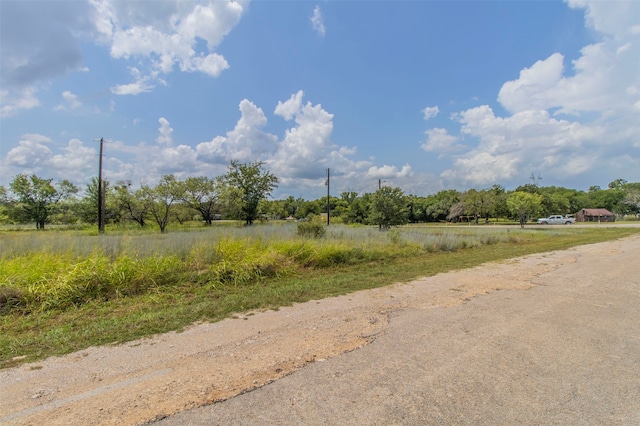 Listing photo 3 for 3803 Washington Trl, Granbury TX 76048