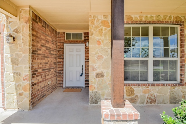 view of property entrance