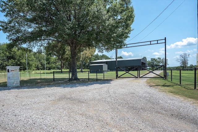 exterior space featuring a yard