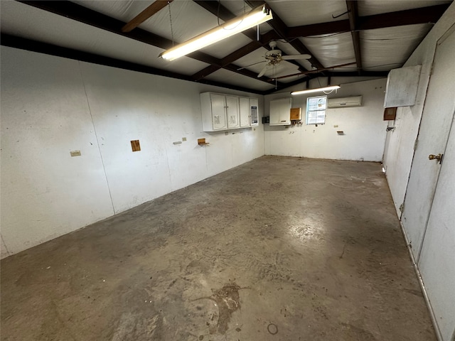 garage featuring ceiling fan